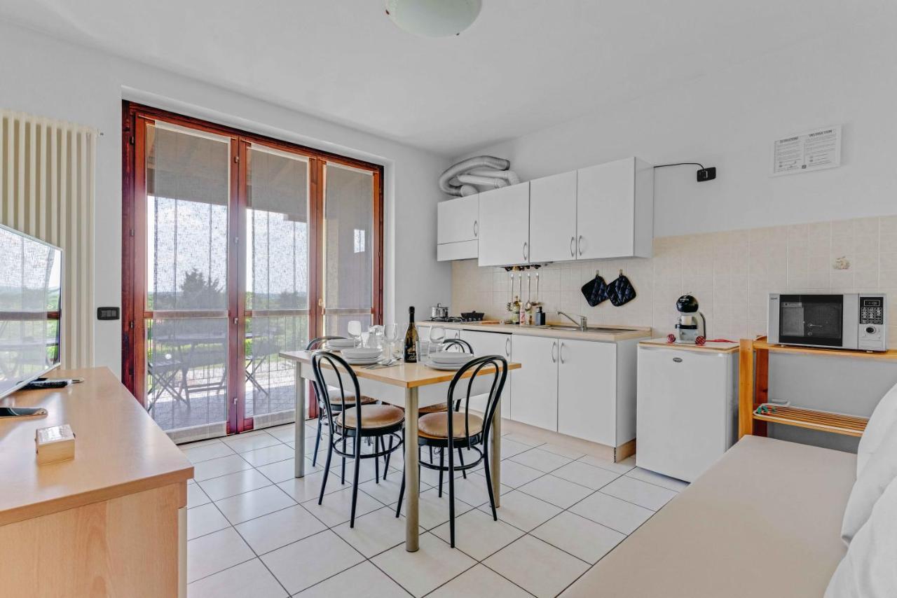 -Piscina E Parcheggio- Casa A Pochi Passi Dal Lago Padenghe sul Garda Εξωτερικό φωτογραφία